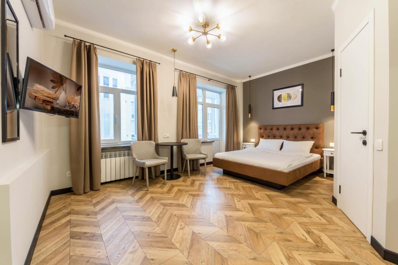 Central Apartments Maidan Area Kyiv Exterior foto